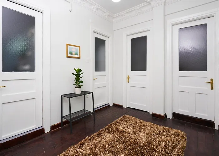 Cozy Next To Taksim Square Istanbul